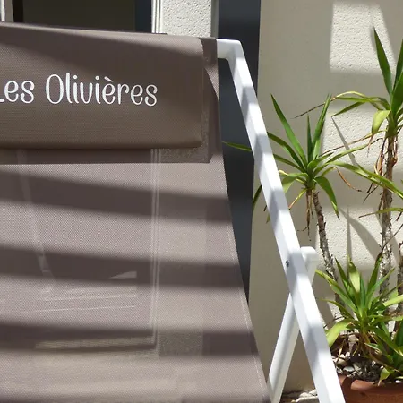 Des Olivieres Montpeyroux (Herault)